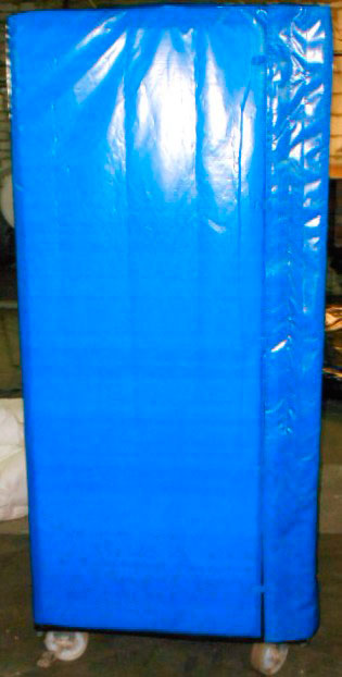 Термочехол для сетчатого мобильного контейнера (Roll-контейнера)